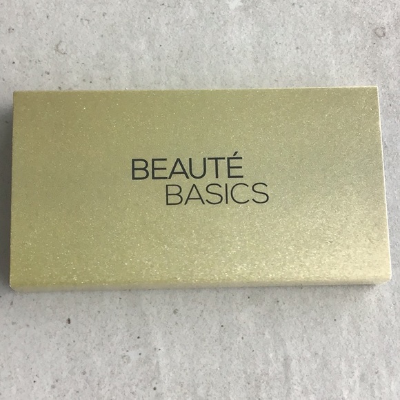 Beauty Basics Bronze Essentials - Picture 3 of 5